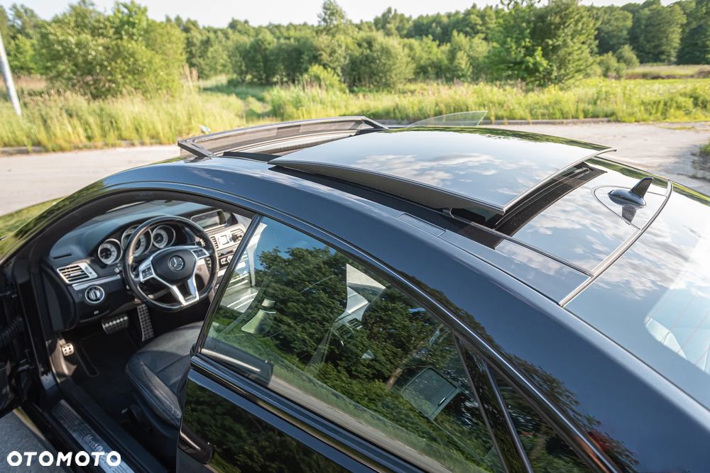 Mercedes-Benz Klasa E 200 4-Matic 9G-TRONIC - 29