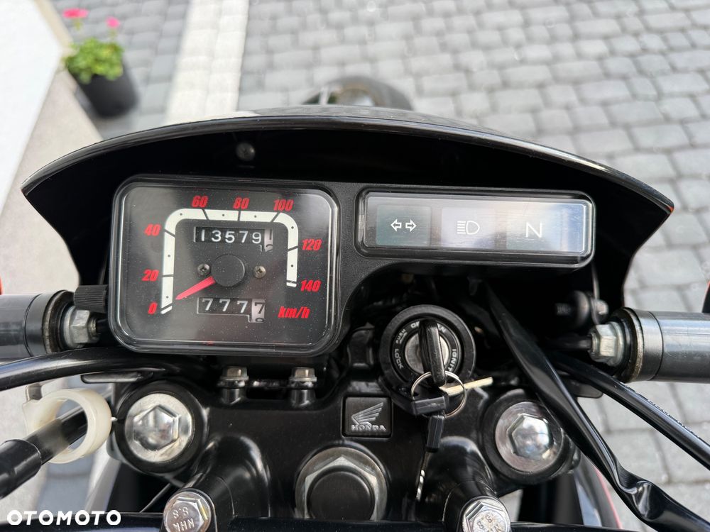 Honda XR - 6