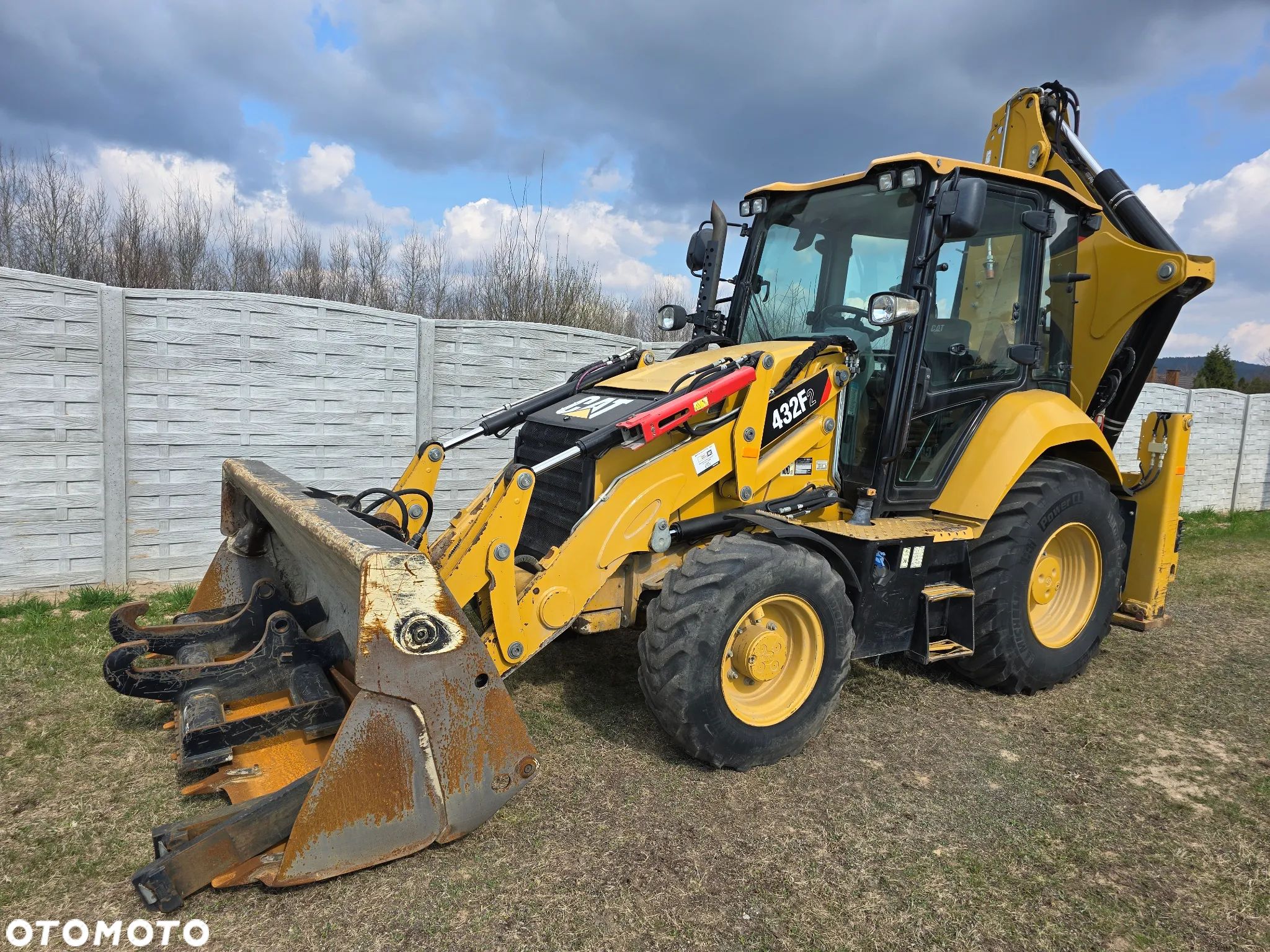 JCB - 1