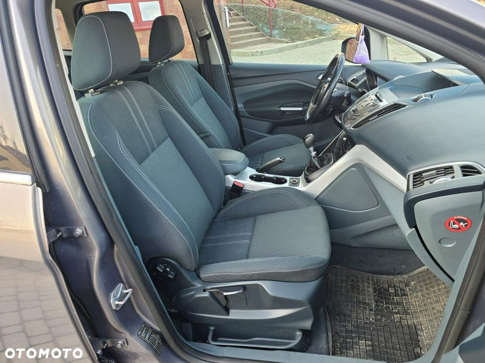 Ford C-MAX - 14