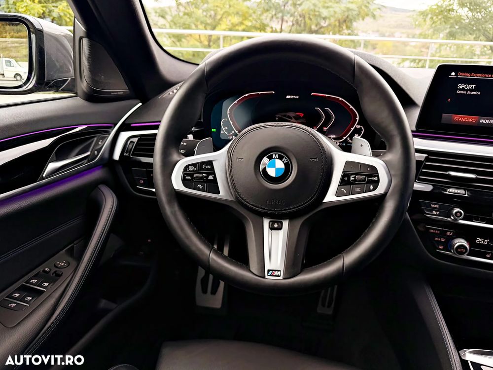 BMW Seria 5 530e xDrive AT PHEV - 26