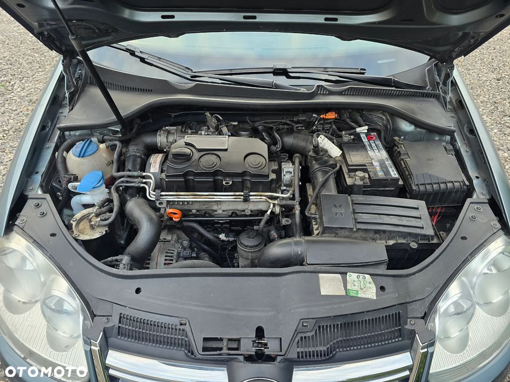 Volkswagen Golf 1.9 TDI Trendline - 23