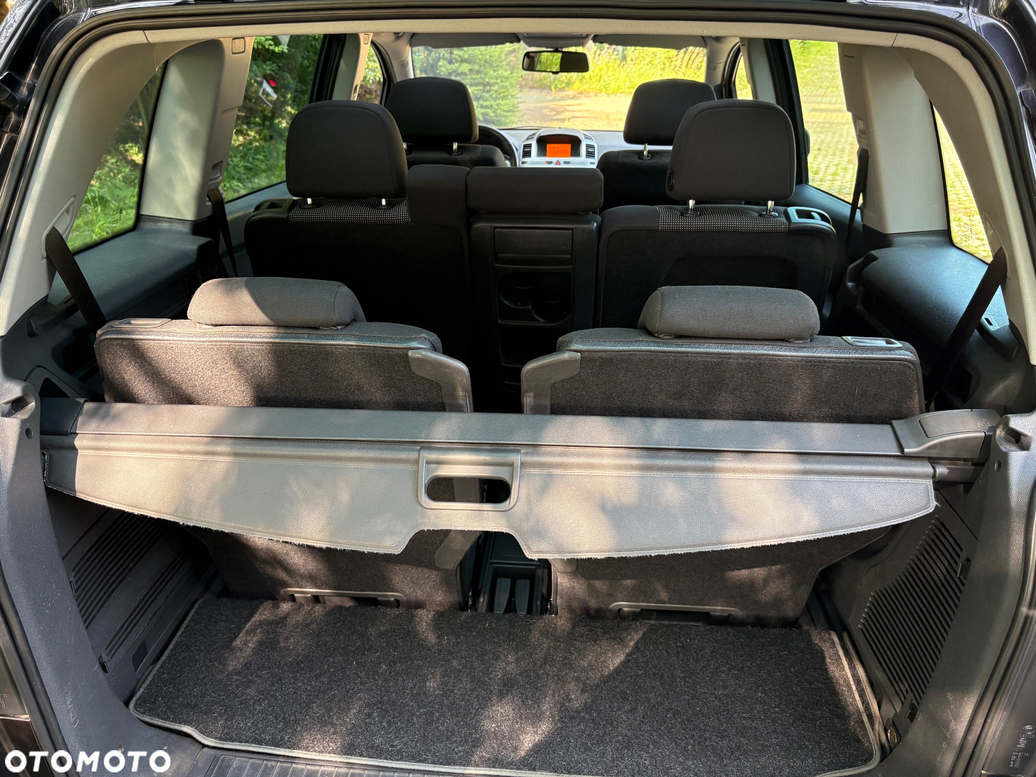 Opel Zafira 1.8 Design Edition - 17