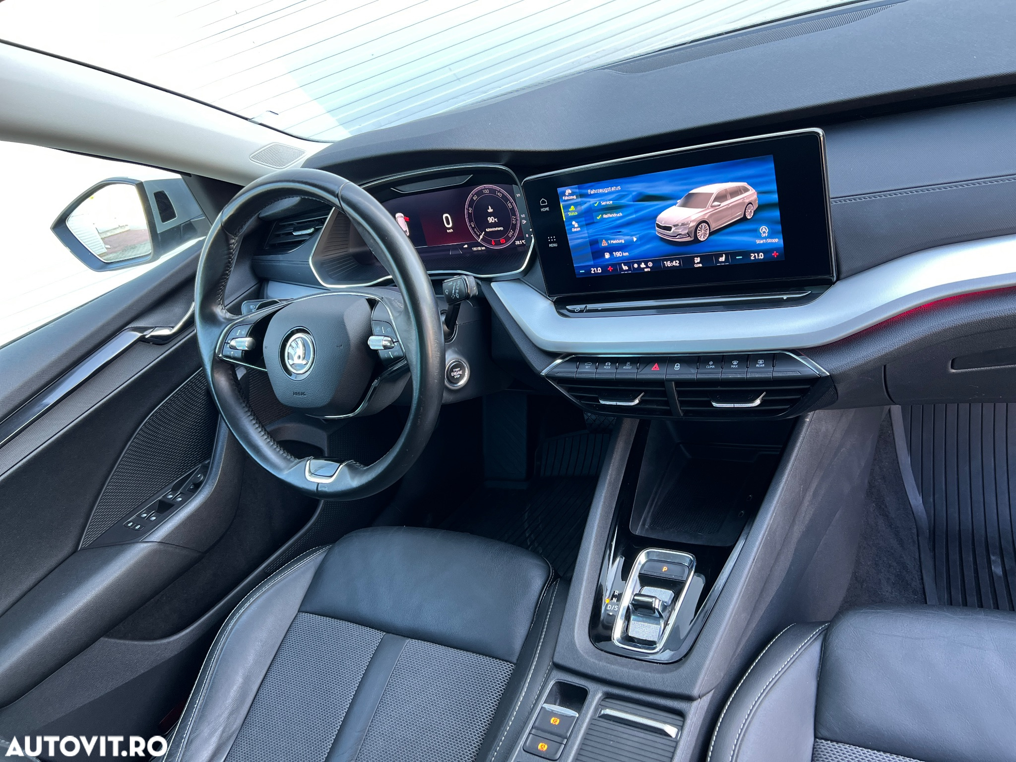 Skoda Octavia 2.0 TDI DSG Selection Plus - 10