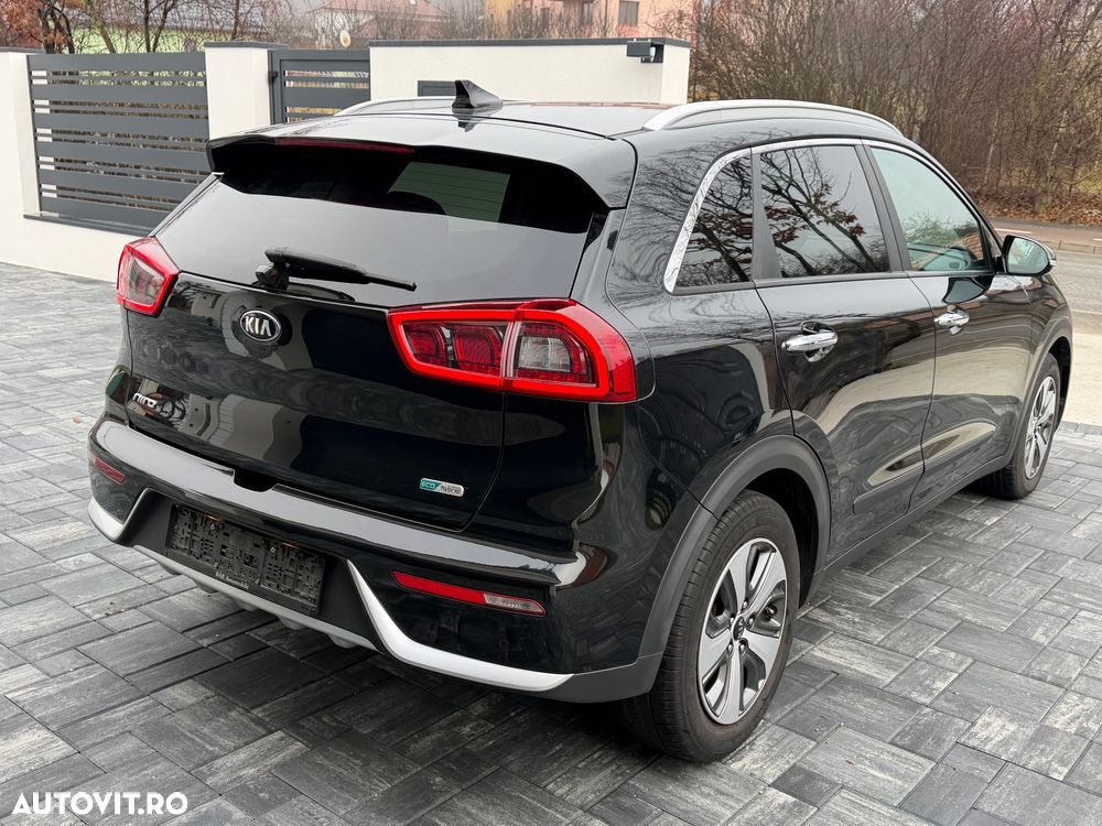 Kia Niro 1.6 GDI 2WD Aut. Spirit - 14