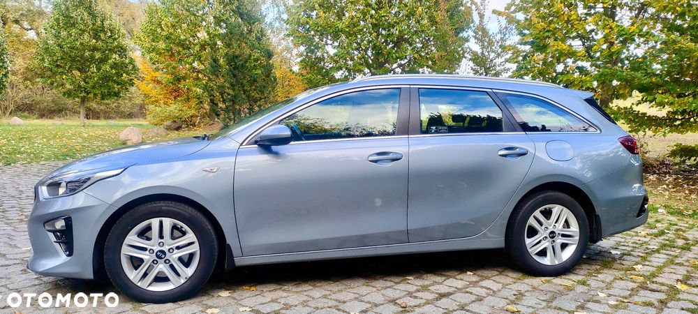 Kia Ceed 1.6 CRDi SCR M - 21