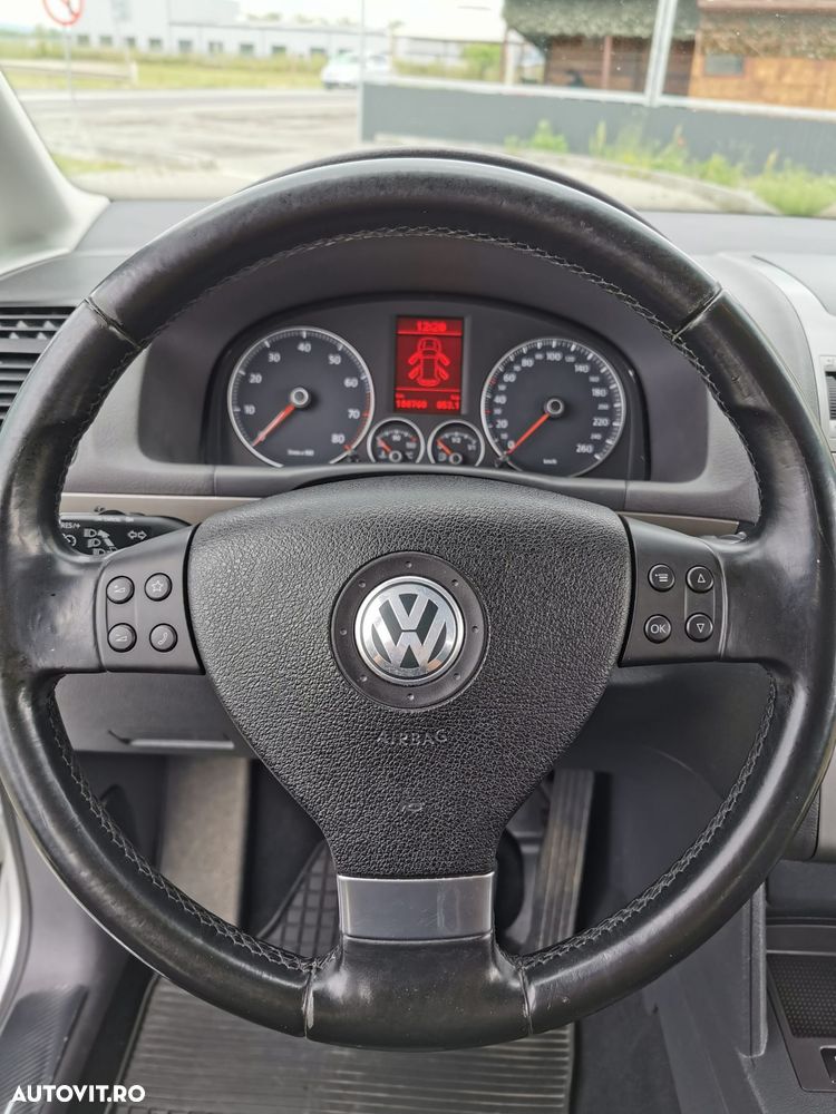 Volkswagen Touran 1.6 United - 18