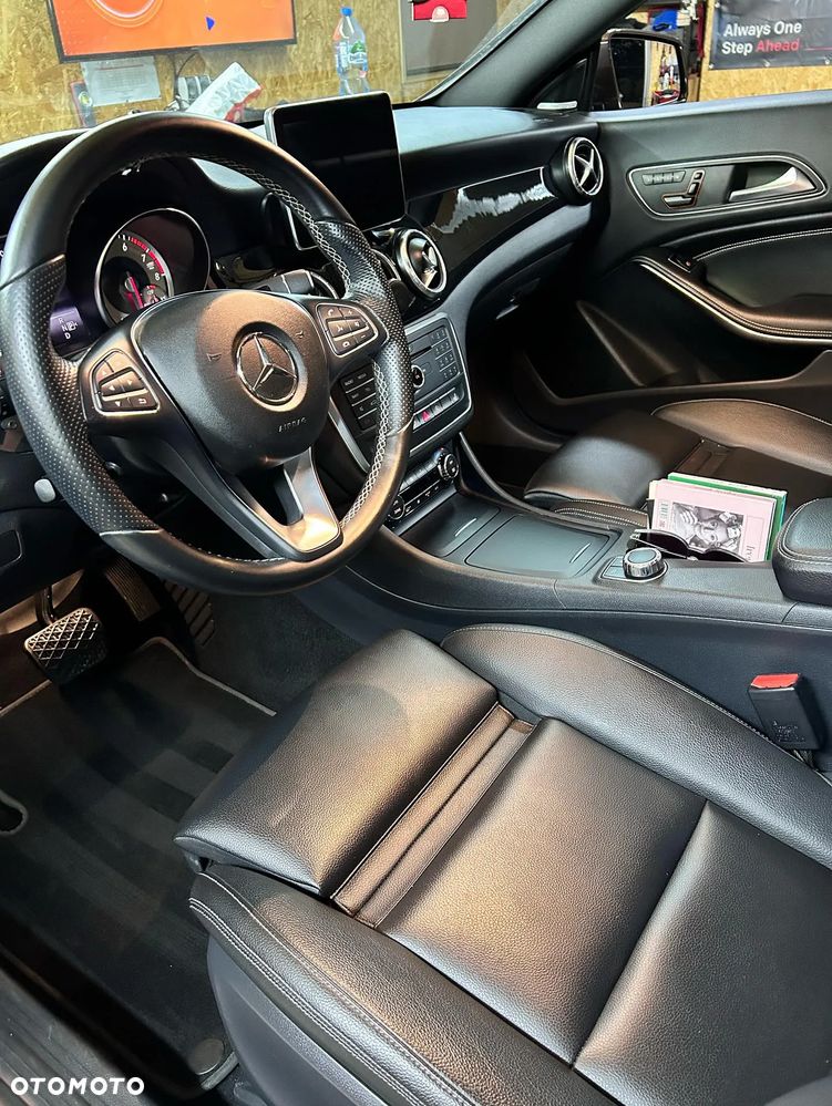Mercedes-Benz CLA - 15
