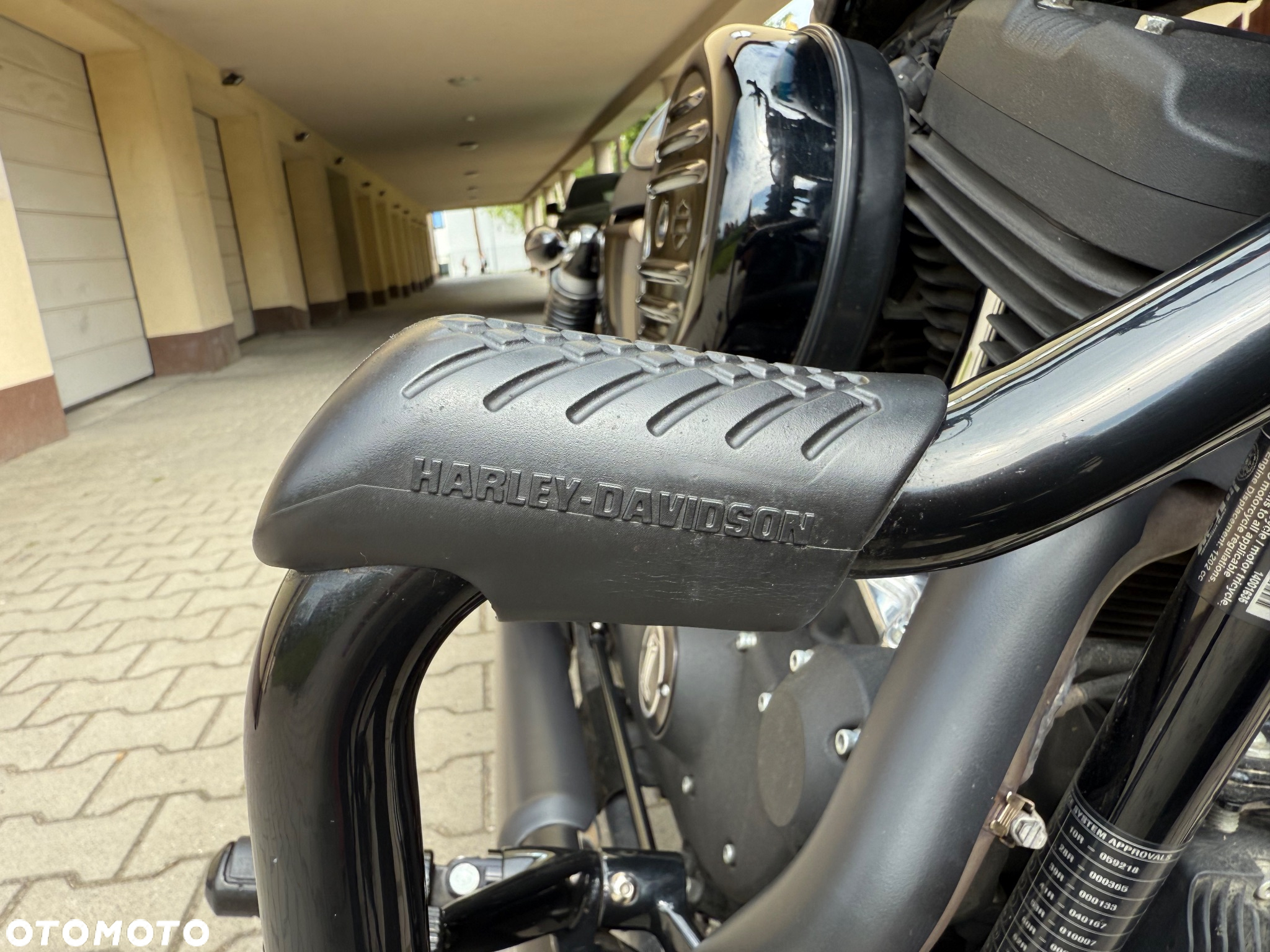 Harley-Davidson Sportster Iron 1200 - 25