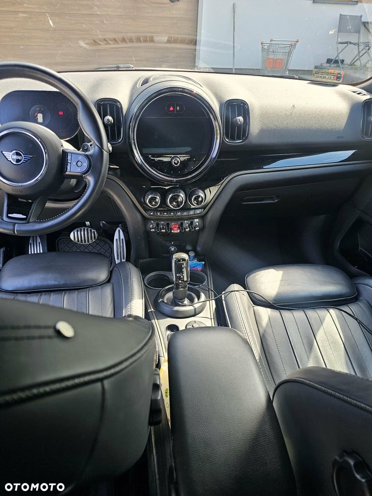 MINI John Cooper Works ALL4 sport - 3