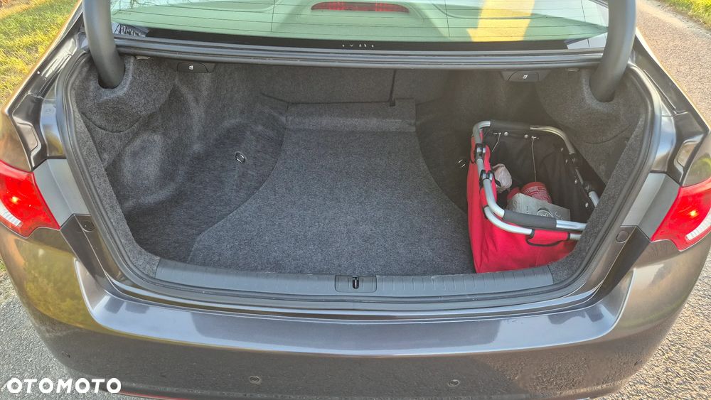 Honda Accord 2.0 Comfort - 2
