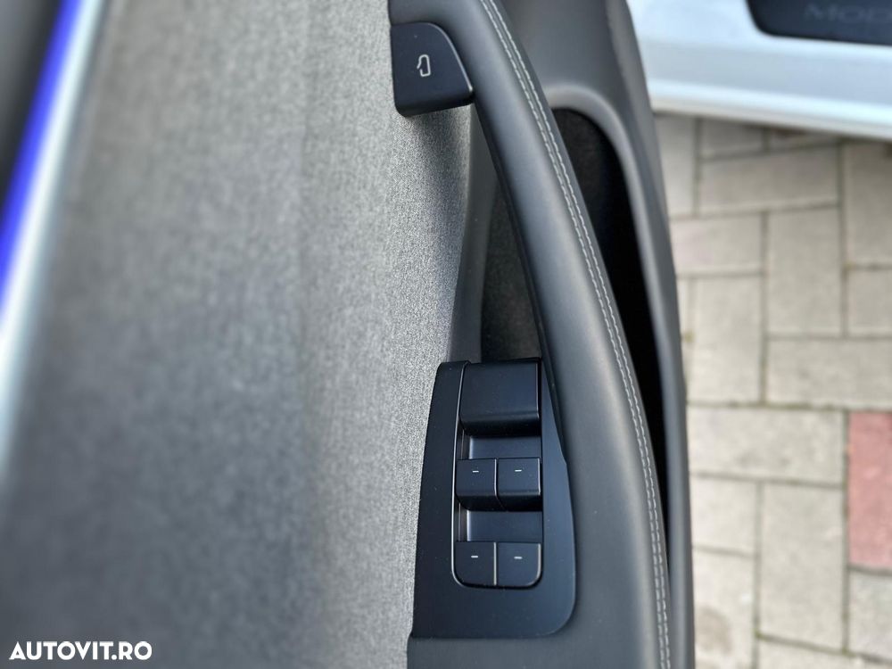 Tesla Model 3 Standard Reichweite Plus Hinterradantrieb - 36