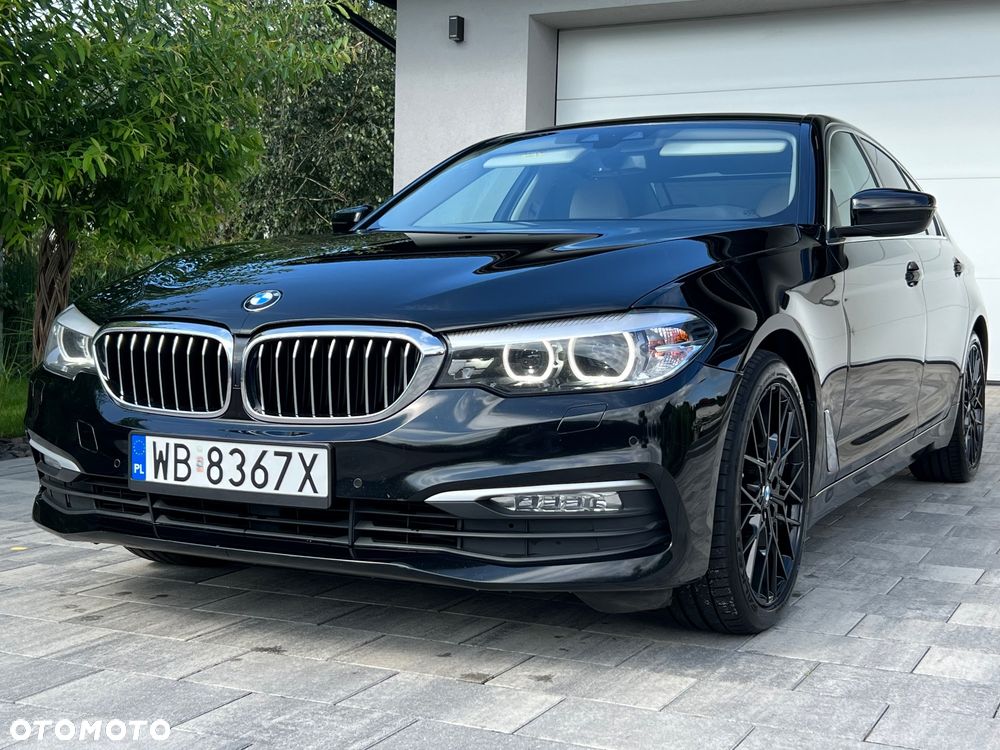 BMW Seria 5 520d xDrive Luxury Line sport - 3