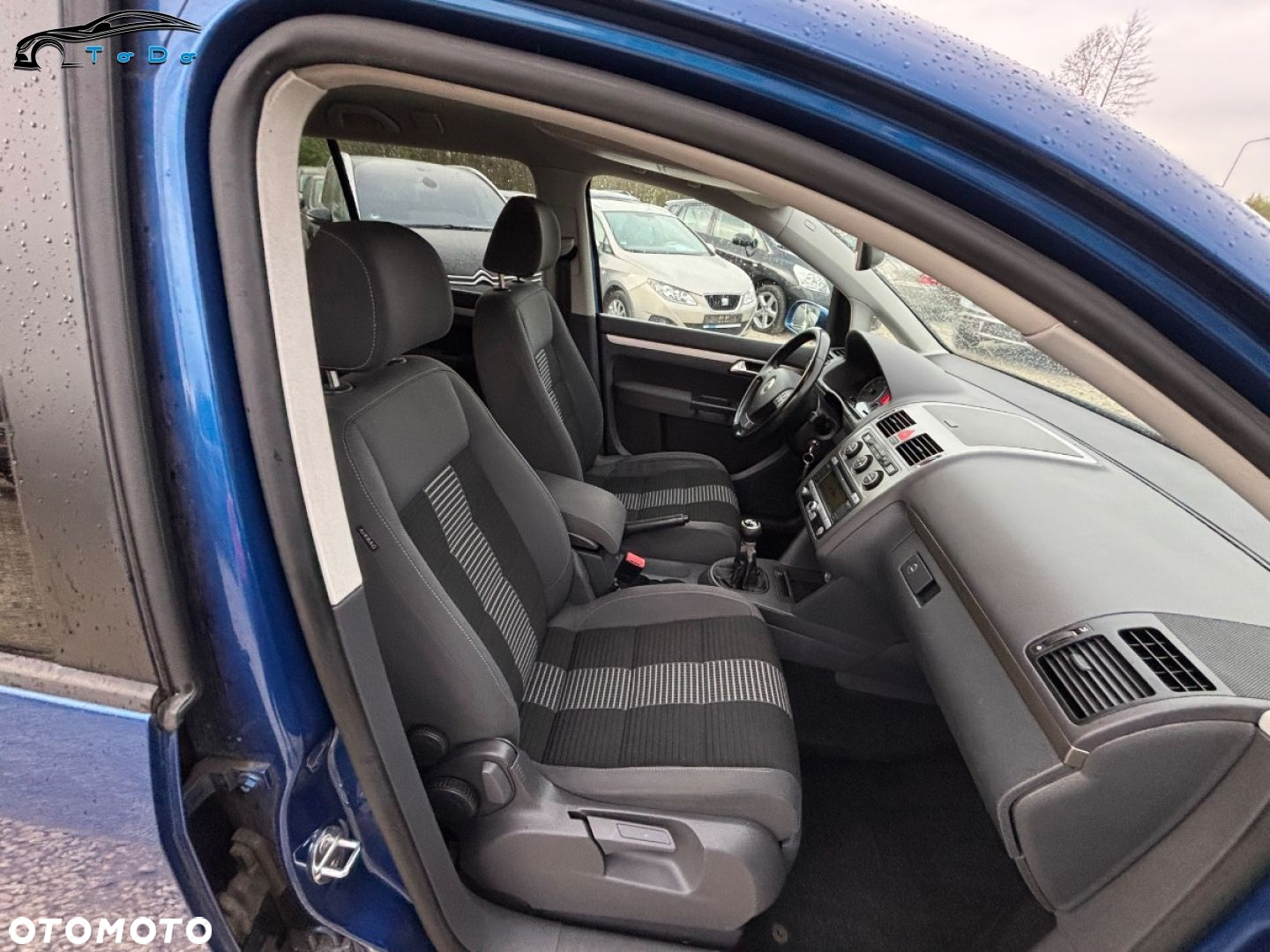 Volkswagen Touran 1.4 TSI Conceptline - 25
