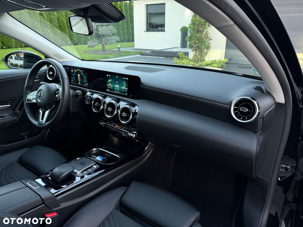 Mercedes-Benz Klasa A 180 d 8G-DCT Progressive - 30