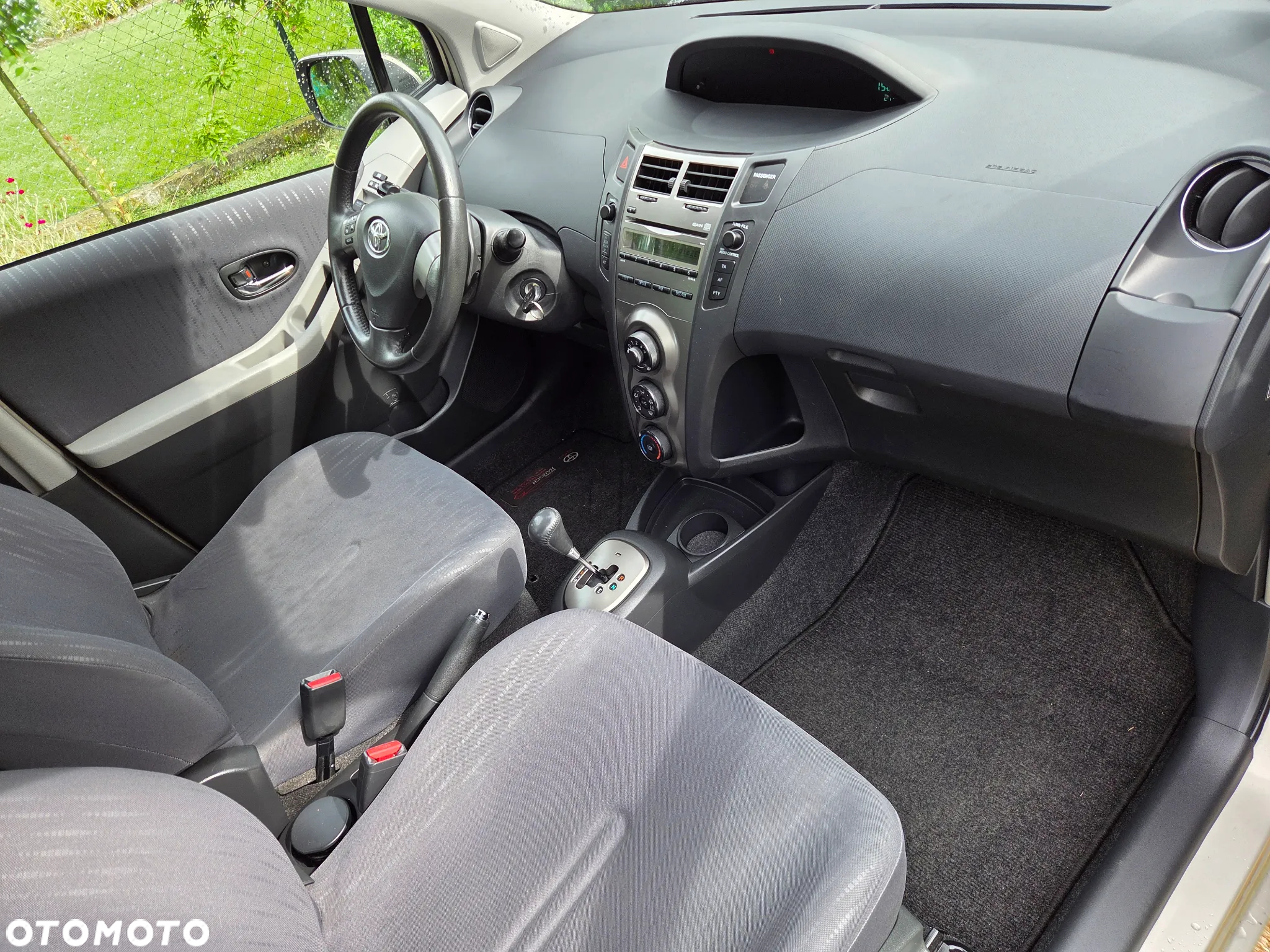 Toyota Yaris 1.33 Sol MM - 9