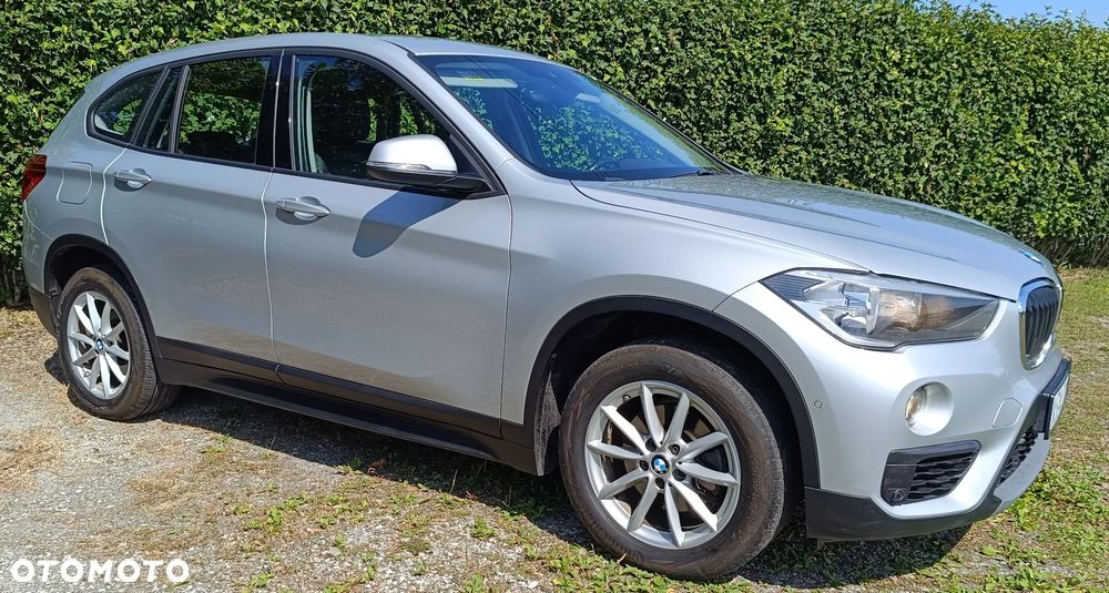 BMW X1 sDrive16d Sport Line - 7