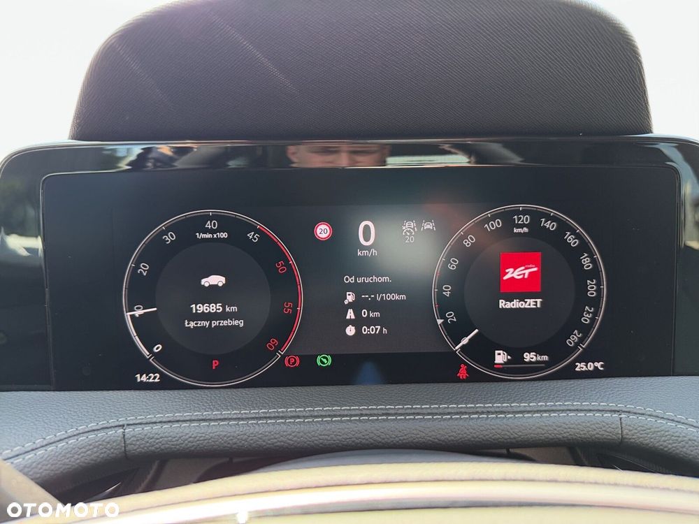 Skoda Superb 2.0 TDI SCR Selection DSG - 20