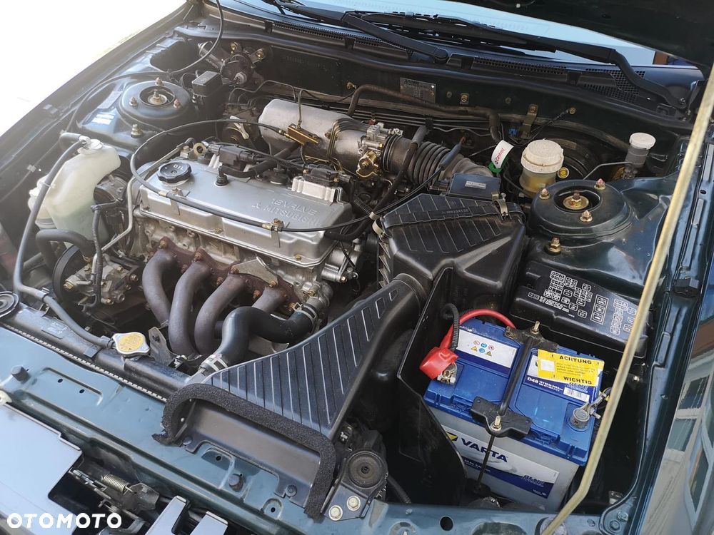 Mitsubishi Galant 2.0 GLS - 12