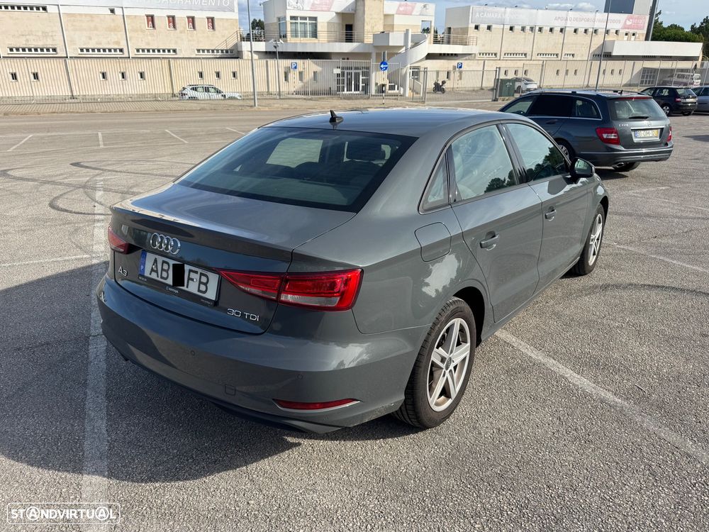 Audi A3 Limousine 30 TDI - 6