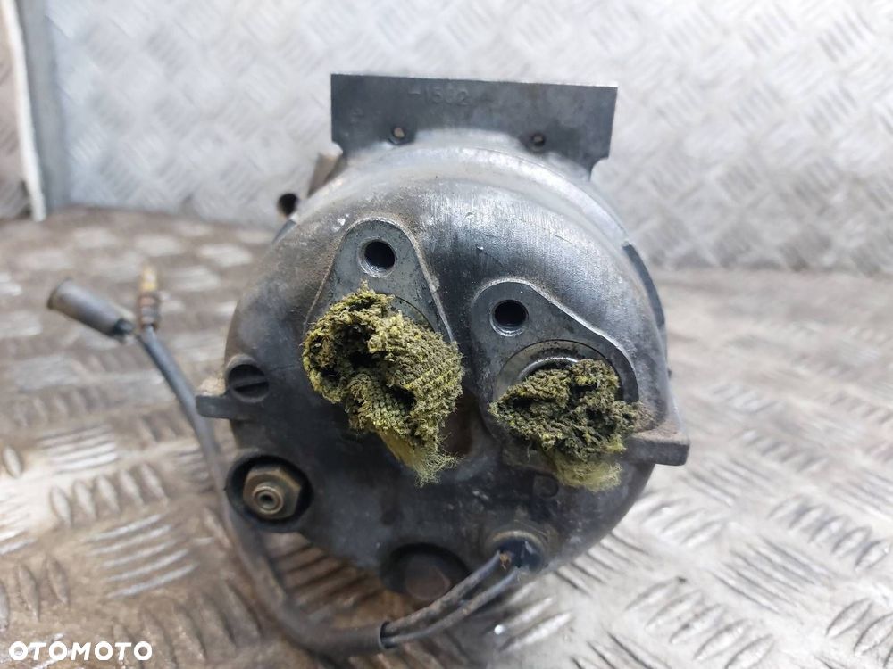 SPRĘŻARKA KOMPRESOR KLIMATYZACJI VOLVO S80 I 2.5 T SAE J639 - 4
