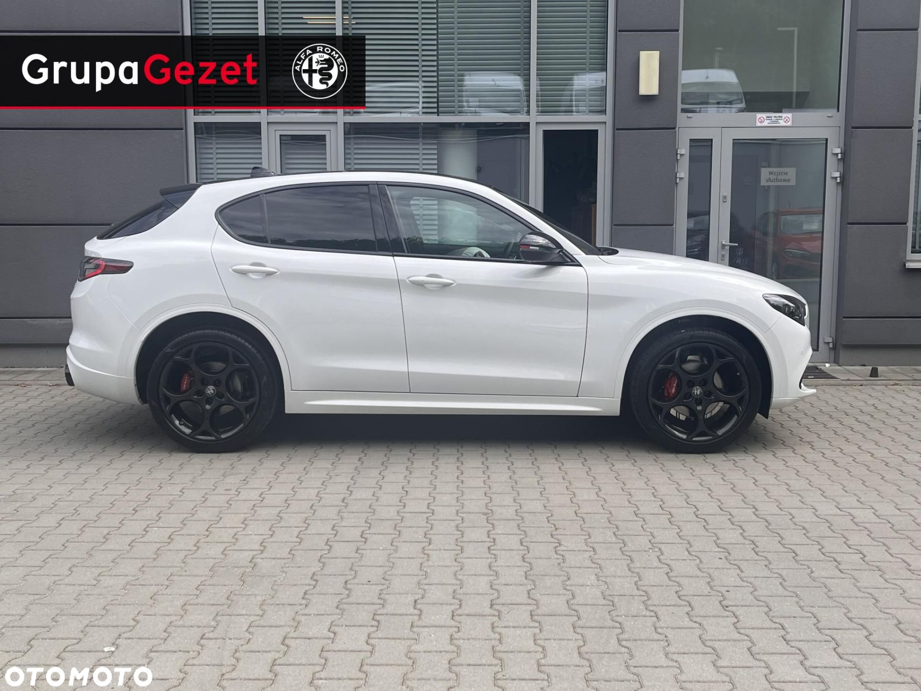 Alfa Romeo Stelvio - 3
