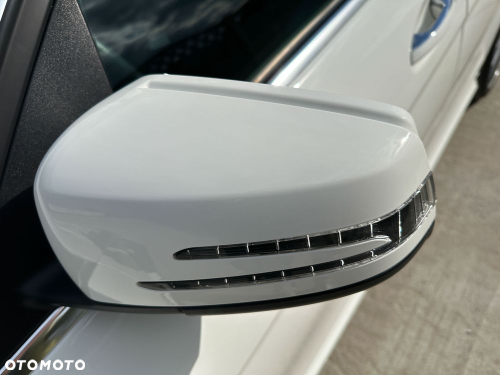 Mercedes-Benz Klasa C 63 AMG AMG SPEEDSHIFT MCT - 29