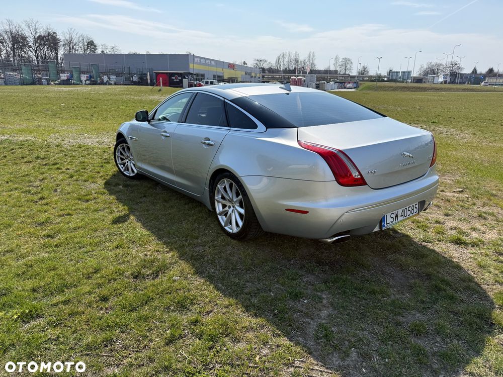 Jaguar XJ 3.0 V6 Kompressor AWD Premium Luxury - 15