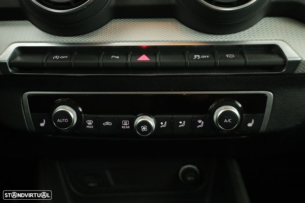 Audi Q2 35 TFSI Advanced S tronic - 12