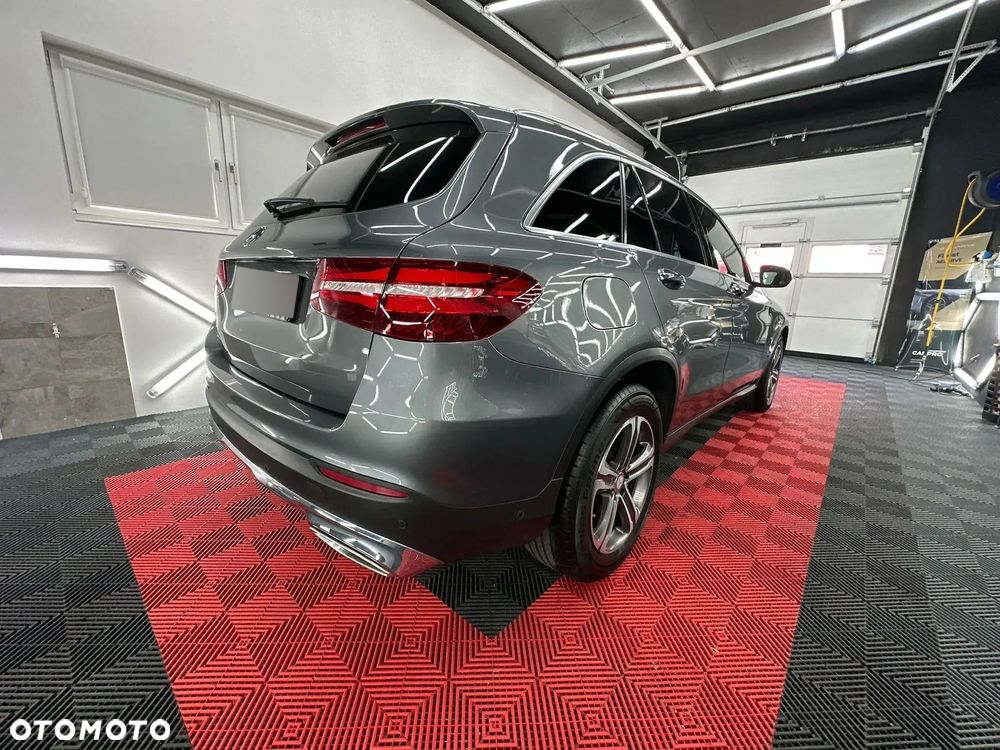 Mercedes-Benz GLC 250 4-Matic - 5