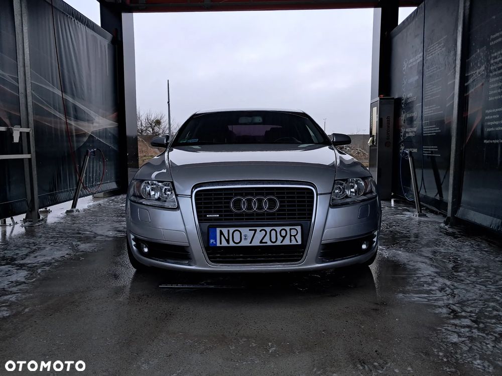 Audi A6 Limousine - 1
