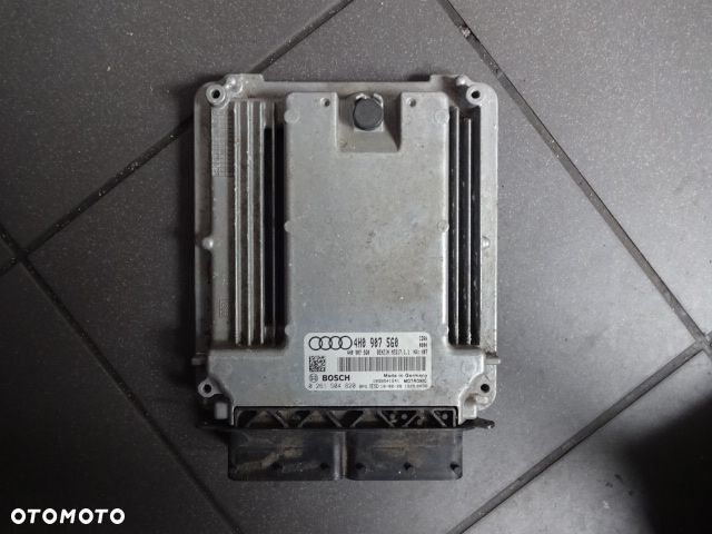 Sterownik silnika Audi A8 4H0 907 560 - 1