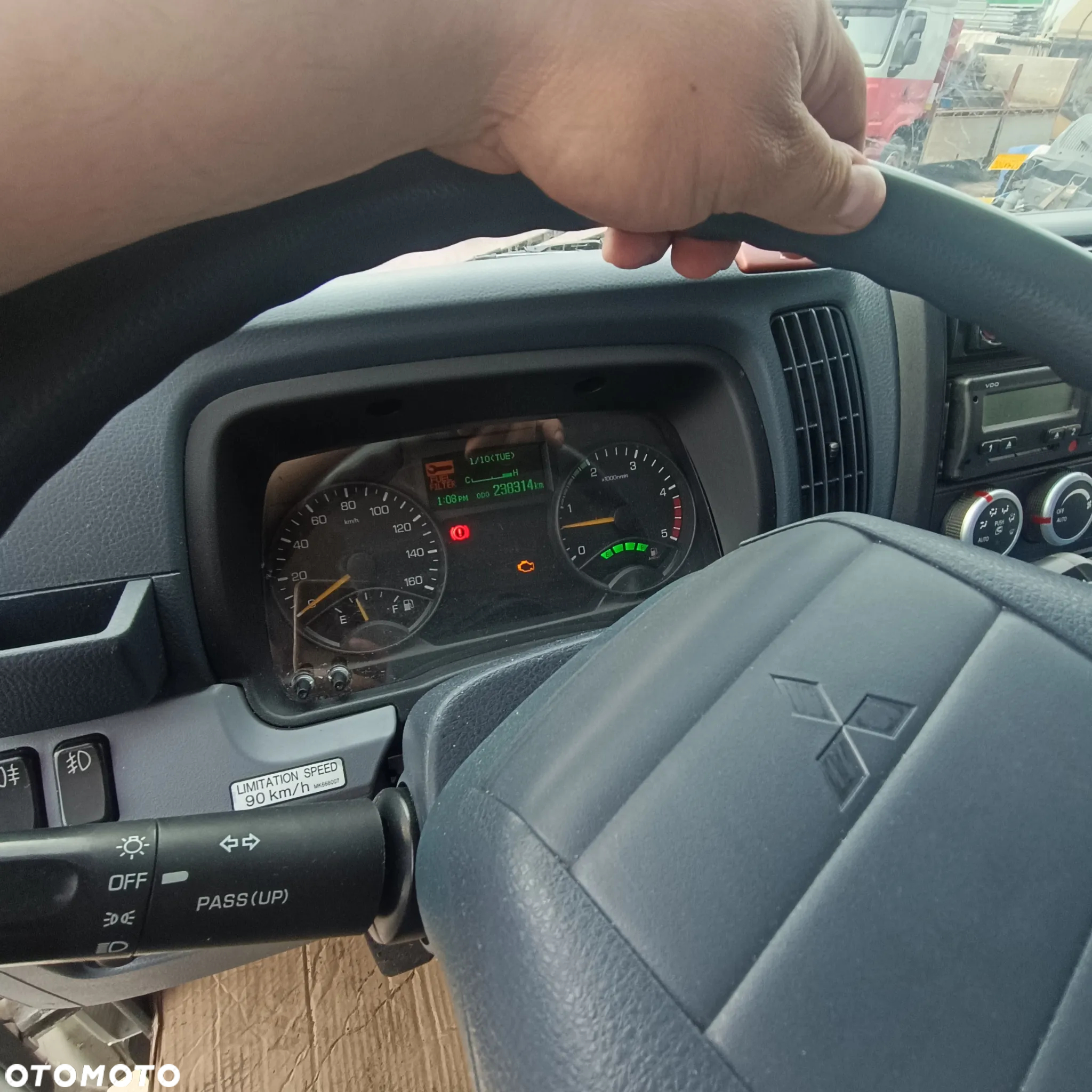 Mitsubishi Fuso Canter 7C18 - 7