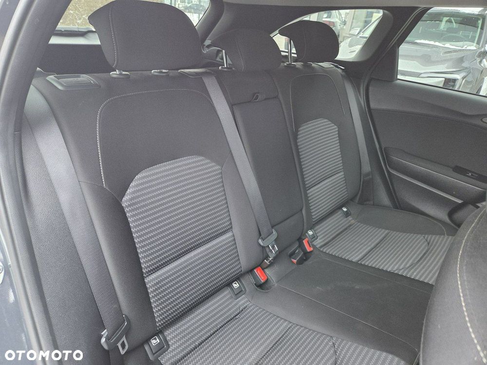 Kia Ceed 1.5 T-GDI M - 15