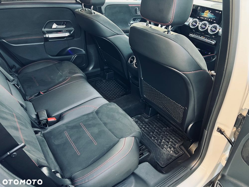 Mercedes-Benz GLB 250 4Matic 8G-DCT Edition AMG Line - 33