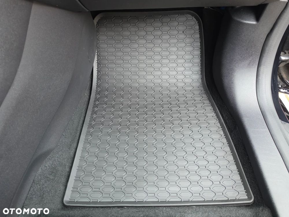 Ford Fiesta 1.0 EcoBoost STart-Stop ST-LINE - 20