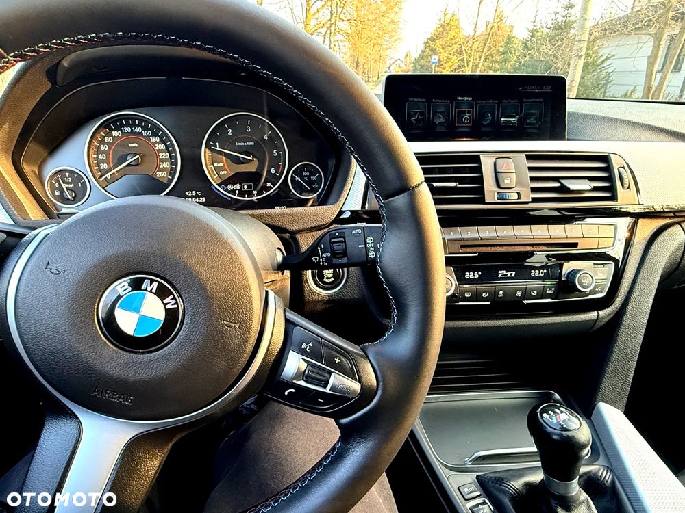 BMW Seria 3 320d xDrive M Sport Shadow - 40