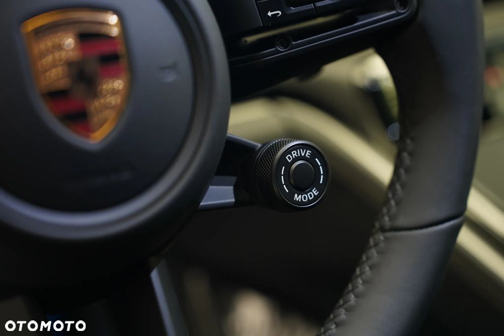 Porsche Panamera 4 - 21