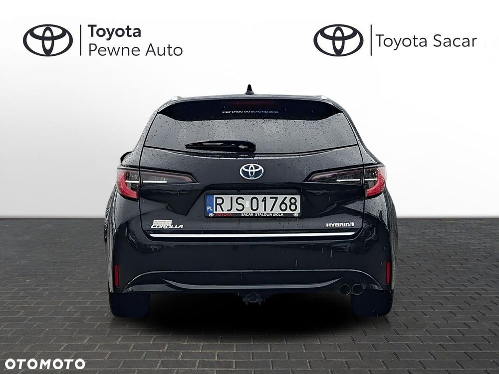 Toyota Corolla 2.0 Hybrid Executive - 8