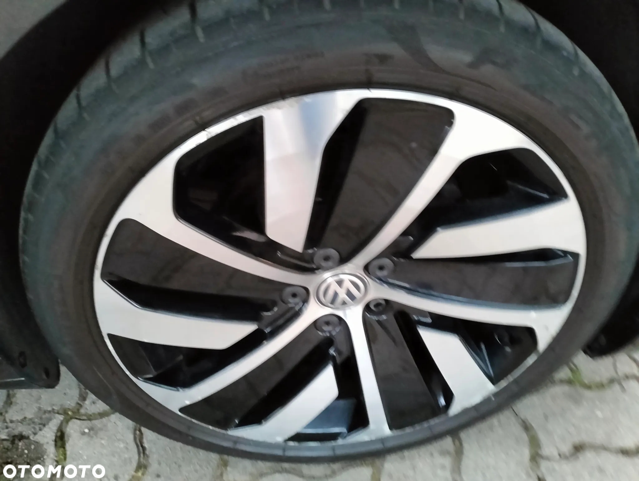Volkswagen Arteon 2.0 TSI R-Line DSG - 22