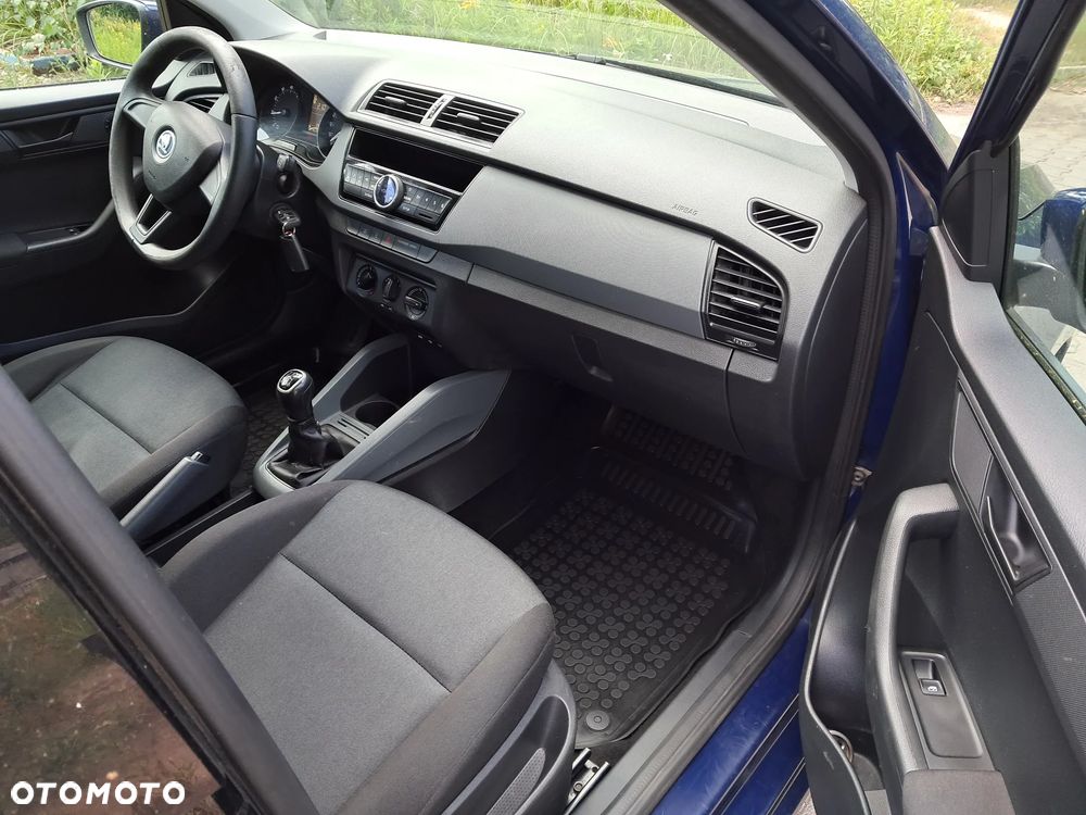 Skoda Fabia 1.0 Joy - 8
