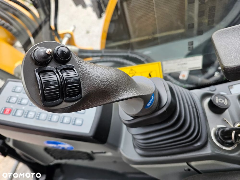 Liebherr A 912 Compact - 25