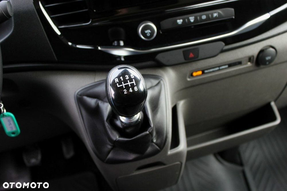 Ford Transit - 22