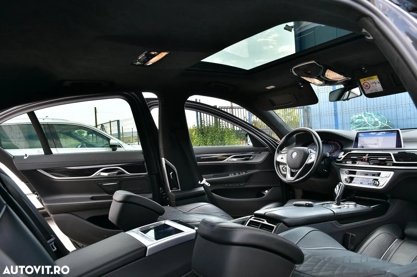 BMW Seria 7 730d MHEV - 8