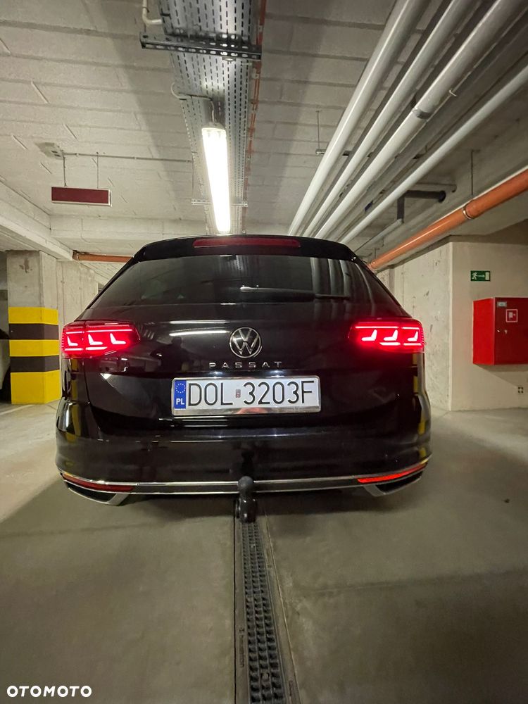Volkswagen Passat Variant 2.0 TDI Business DSG - 15