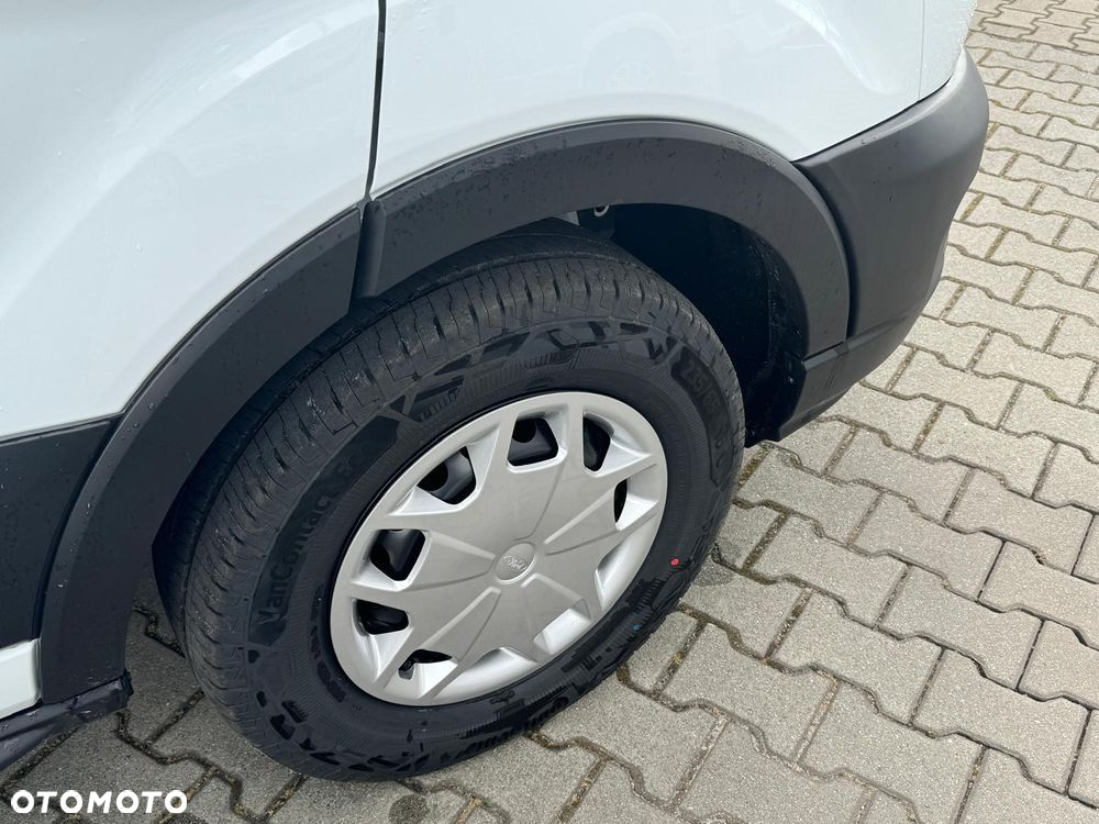 Ford Transit - 11
