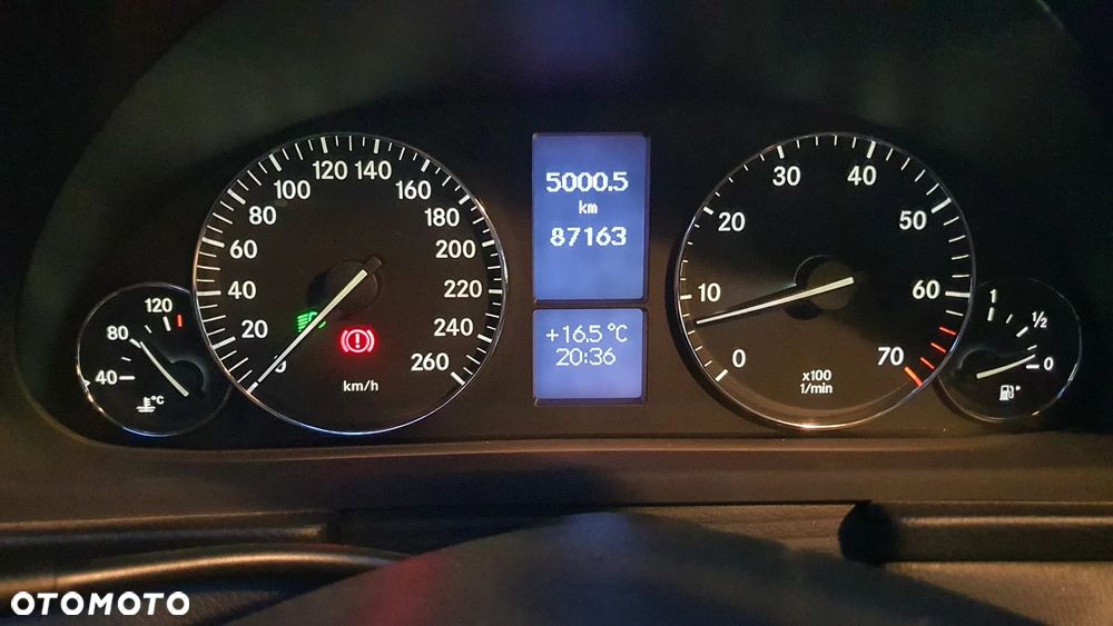 Mercedes-Benz Klasa C 180 Kompressor Starline - 22