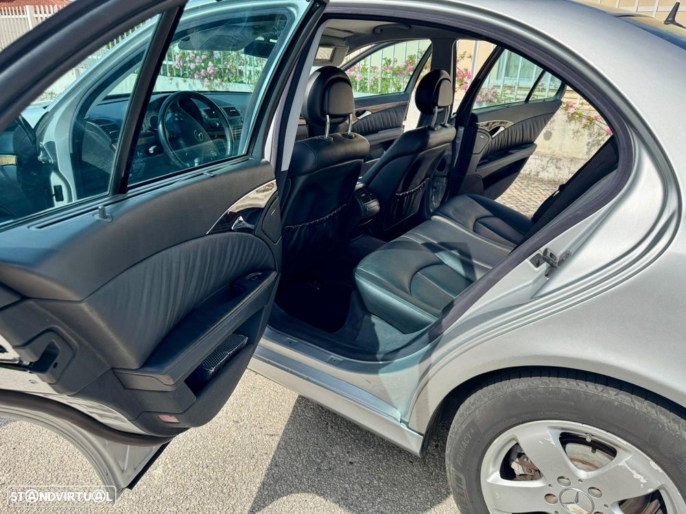 Mercedes-Benz E 270 - 2