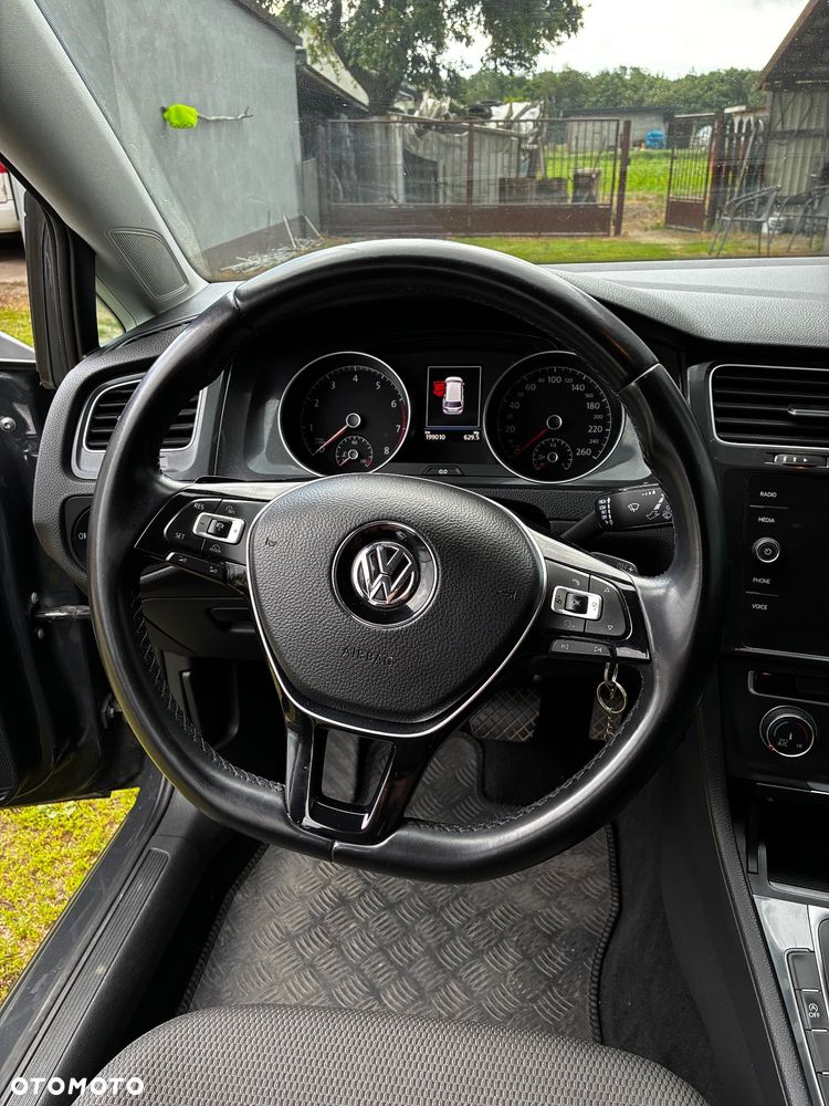 Volkswagen Golf 1.4 TSI BMT Comfortline DSG - 11