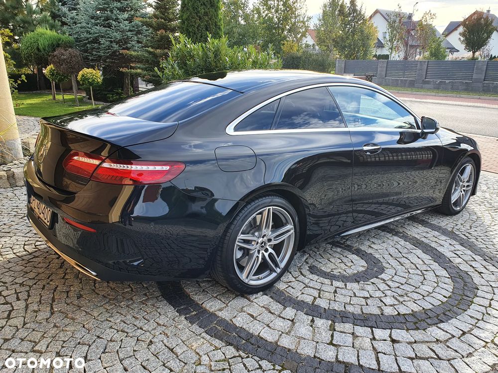 Mercedes-Benz Klasa E 400 4-Matic 9G-TRONIC - 4
